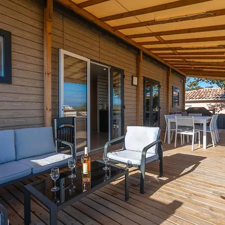 Chic Holiday home Roquebrune-sur-Argens
